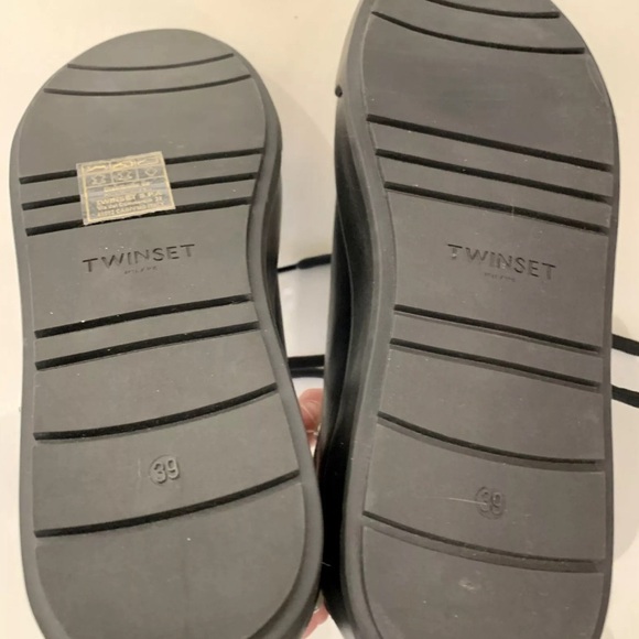 TWINSET Black Sneaker 8-8.5 US 39 NEW Platform Shoes Pearls CA8PBU Twin Set $300 - Picture 7 of 11